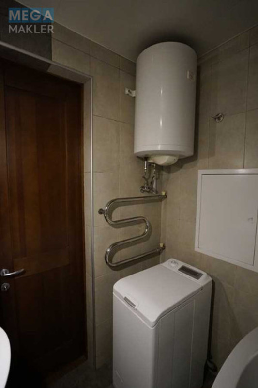 Продаж 3 кімнатної квартири (103/56/15), 15 пов. 16 пов. будинку, <a class="location-link" href="/kiev/" title="Недвижимость Київ">Київ</a>, <a class="location-link" href="/kiev/goloseevskij/" title="Недвижимость Голосіївський район">Голосіївський р-н</a>, Гайдара вул., 27 (изображение 24)