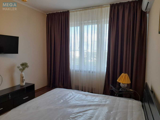 Оренда 1 кімнатної квартири, <a class="location-link" href="/kiev/" title="Недвижимость Київ">Київ</a>, <a class="location-link" href="/kiev/darnickij/" title="Недвижимость Дарницький район">Дарницький р-н</a>, Ревуцького вул., 54 (изображение 4)