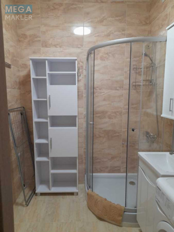 Оренда 1 кімнатної квартири, <a class="location-link" href="/kiev/" title="Недвижимость Київ">Київ</a>, <a class="location-link" href="/kiev/darnickij/" title="Недвижимость Дарницький район">Дарницький р-н</a>, Ревуцького вул., 54 (изображение 9)