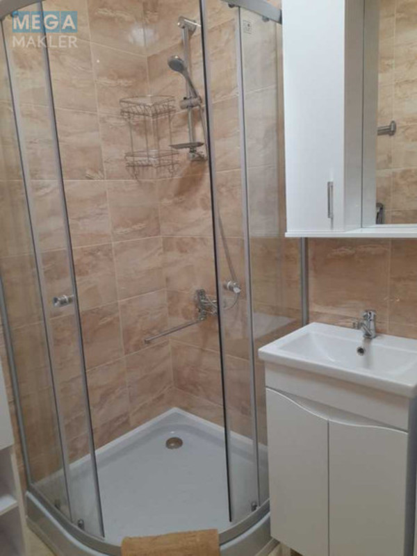 Оренда 1 кімнатної квартири, <a class="location-link" href="/kiev/" title="Недвижимость Київ">Київ</a>, <a class="location-link" href="/kiev/darnickij/" title="Недвижимость Дарницький район">Дарницький р-н</a>, Ревуцького вул., 54 (изображение 10)