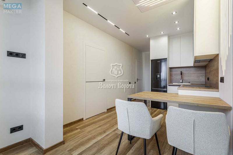 Продаж 1 кімнатної квартири (36,7/15/16), 14 пов. 28 пов. будинку, <a class="location-link" href="/kiev/" title="Недвижимость Київ">Київ</a>, <a class="location-link" href="/kiev/darnickij/" title="Недвижимость Дарницький район">Дарницький р-н</a>, Дніпровська наб., 17к (изображение 3)