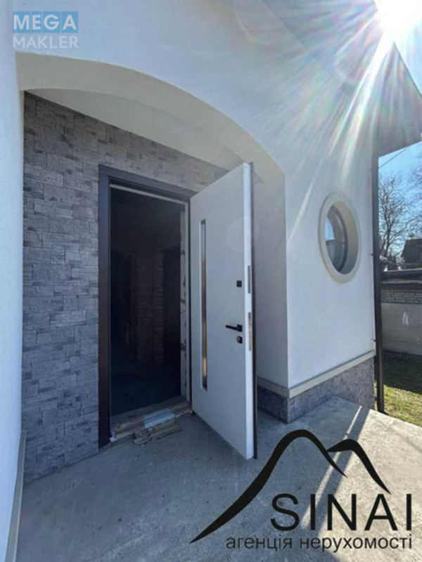 Продаж дома, 2&nbsp;поверху, 175&nbsp;кв.м, 4&nbsp;кімнати, ділянка 4,50&nbsp;сотки, <a class="location-link" href="/kiev/" title="Недвижимость Київ">Київ</a>, <a class="location-link" href="/kiev/dneprovskij/" title="Недвижимость Дніпровський район">Дніпровський р-н</a>, 208-а Садова вул. (изображение 4)