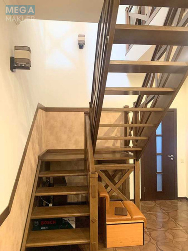 Продаж дома, 2&nbsp;поверху, 221&nbsp;кв.м, 5&nbsp;кімнат, ділянка 15&nbsp;соток, <a class="location-link" href="/makarov-kv/" title="Недвижимость Макарів">Макарів</a>, квіткова (изображение 20)