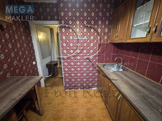 Продаж 2 кімнатної квартири (45/25/6), 5 пов. 5 пов. будинку, <a class="location-link" href="/kiev/" title="Недвижимость Київ">Київ</a>, <a class="location-link" href="/kiev/solomenskij/" title="Недвижимость Солом'янський район">Солом'янський р-н</a>, Василенка Миколи вулиця, 11 (изображение 8)