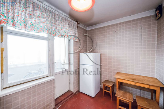 Продаж 1 кімнатної квартири (39/19/8), 9 пов. 9 пов. будинку, <a class="location-link" href="/kiev/" title="Недвижимость Київ">Київ</a>, <a class="location-link" href="/kiev/svyatoshinskij/" title="Недвижимость Святошинський район">Святошинський р-н</a>, Кіпріанова Академіка вулиця, 2 (изображение 3)