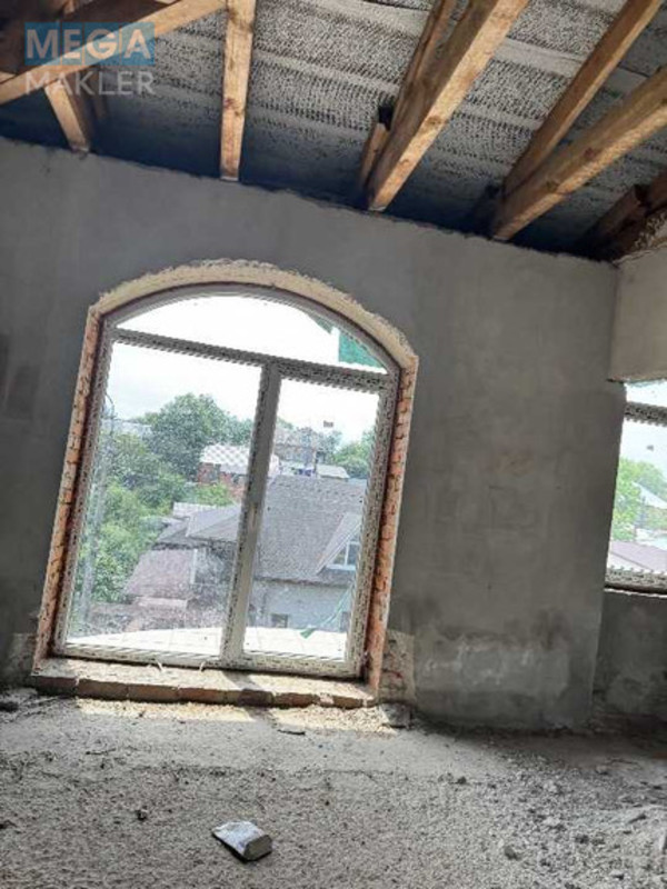 Продаж дома, 3&nbsp;поверху, 140&nbsp;кв.м, 3&nbsp;кімнати, ділянка 7&nbsp;соток, <a class="location-link" href="/kiev/" title="Недвижимость Київ">Київ</a>, <a class="location-link" href="/kiev/podolskij/" title="Недвижимость Подільський район">Подільський р-н</a>, Рожева вул., 4 (изображение 18)