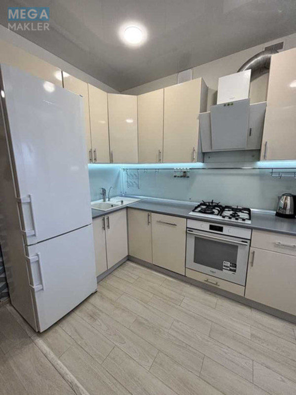 Продаж 1 кімнатної квартири (39/18/10), 4 пов. 10 пов. будинку, <a class="location-link" href="/sofievskaya-borshagovka/" title="Недвижимость Софіївська Борщагівка">Софіївська Борщагівка</a>, Боголюбова (изображение 6)