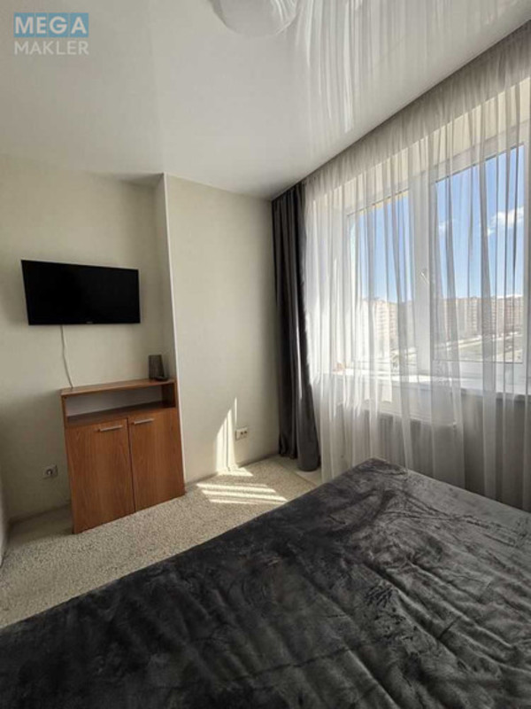 Продаж 1 кімнатної квартири (39/18/10), 4 пов. 10 пов. будинку, <a class="location-link" href="/sofievskaya-borshagovka/" title="Недвижимость Софіївська Борщагівка">Софіївська Борщагівка</a>, Боголюбова (изображение 15)