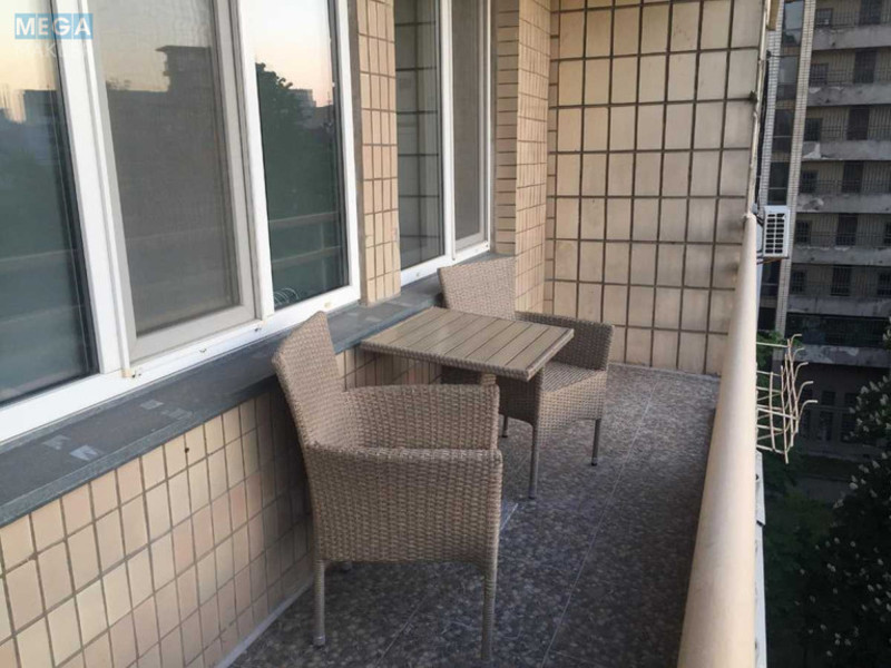 Оренда 1 кімнатної квартири, <a class="location-link" href="/kiev/" title="Недвижимость Київ">Київ</a>, <a class="location-link" href="/kiev/pecherskij/" title="Недвижимость Печерський район">Печерський р-н</a>, Михаила Омельяновича-Павленко ул., 7 (изображение 6)