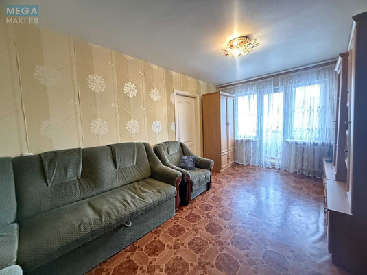 Продаж 2 кімнатної квартири (45,5/33/6), 4 пов. 5 пов. будинку, <a class="location-link" href="/kiev/" title="Недвижимость Київ">Київ</a>, <a class="location-link" href="/kiev/solomenskij/" title="Недвижимость Солом'янський район">Солом'янський р-н</a>, Любомира Гузара просп., 8 (изображение 7)