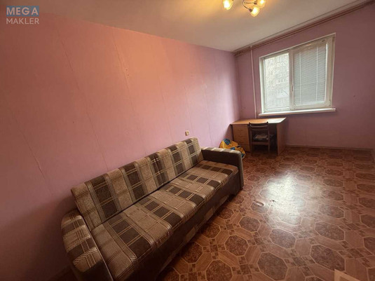 Продаж 2 кімнатної квартири (45,5/33/6), 4 пов. 5 пов. будинку, <a class="location-link" href="/kiev/" title="Недвижимость Київ">Київ</a>, <a class="location-link" href="/kiev/solomenskij/" title="Недвижимость Солом'янський район">Солом'янський р-н</a>, Любомира Гузара просп., 8 (изображение 9)