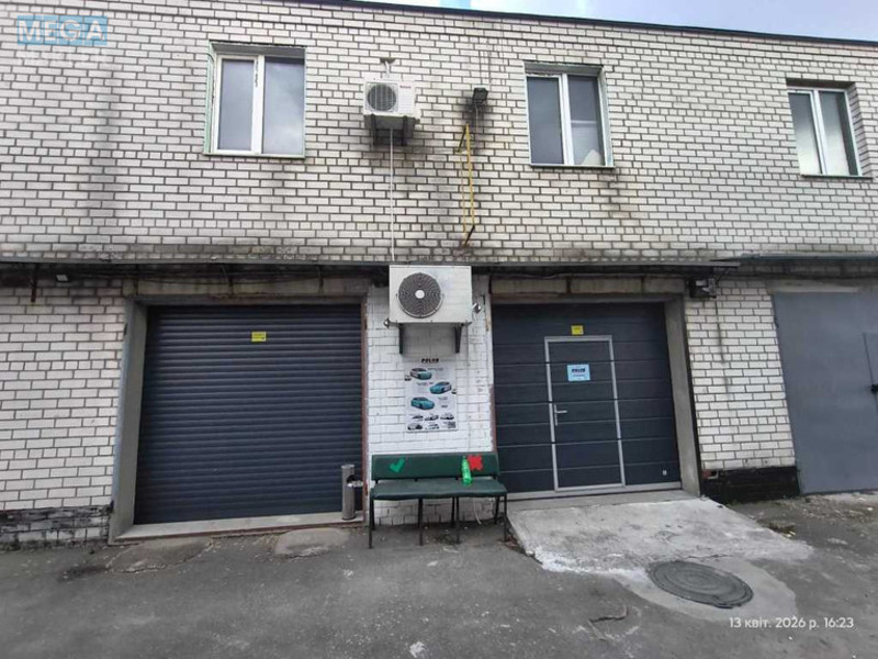 Продаж комерційної нерухомості, 133&nbsp;кв.м, <a class="location-link" href="/kiev/" title="Недвижимость Київ">Київ</a>, <a class="location-link" href="/kiev/desnyanskij/" title="Недвижимость Деснянський район">Деснянський р-н</a>, Крайня вул., 13 (изображение 3)