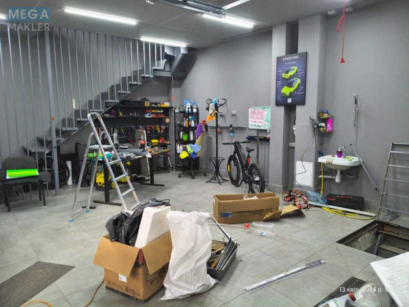 Продаж комерційної нерухомості, 133&nbsp;кв.м, <a class="location-link" href="/kiev/" title="Недвижимость Київ">Київ</a>, <a class="location-link" href="/kiev/desnyanskij/" title="Недвижимость Деснянський район">Деснянський р-н</a>, Крайня вул., 13 (изображение 6)