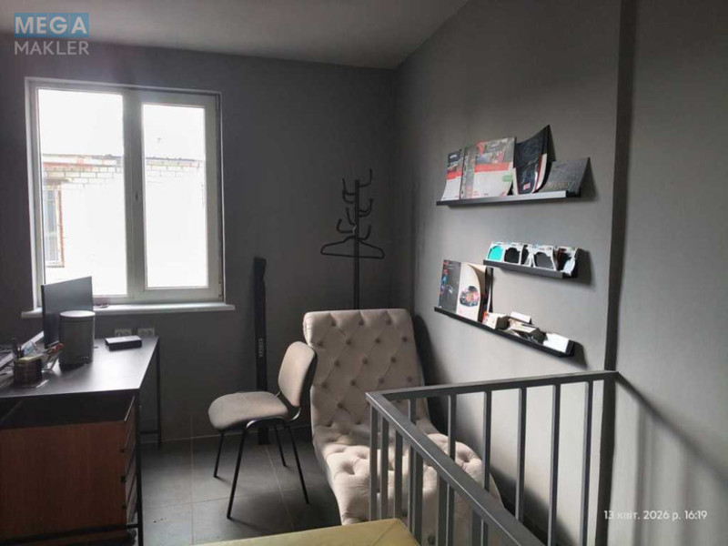 Продаж комерційної нерухомості, 133&nbsp;кв.м, <a class="location-link" href="/kiev/" title="Недвижимость Київ">Київ</a>, <a class="location-link" href="/kiev/desnyanskij/" title="Недвижимость Деснянський район">Деснянський р-н</a>, Крайня вул., 13 (изображение 11)