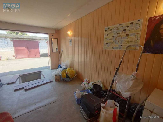 Продаж комерційної нерухомості, 40,90&nbsp;кв.м, <a class="location-link" href="/kiev/" title="Недвижимость Київ">Київ</a>, <a class="location-link" href="/kiev/desnyanskij/" title="Недвижимость Деснянський район">Деснянський р-н</a>, Радунська вул., 3 (изображение 2)