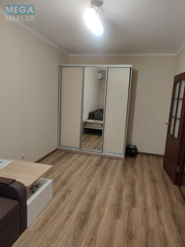 Оренда 1 кімнатної квартири, <a class="location-link" href="/kiev/" title="Недвижимость Київ">Київ</a>, <a class="location-link" href="/kiev/darnickij/" title="Недвижимость Дарницький район">Дарницький р-н</a>, Бориса Гмирі вул., 14 (изображение 3)