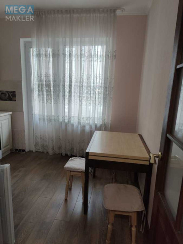 Оренда 1 кімнатної квартири, <a class="location-link" href="/kiev/" title="Недвижимость Київ">Київ</a>, <a class="location-link" href="/kiev/darnickij/" title="Недвижимость Дарницький район">Дарницький р-н</a>, Бориса Гмирі вул., 14 (изображение 4)