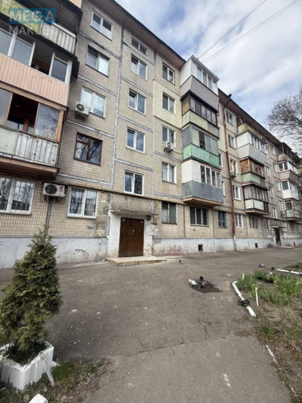 Продаж 2 кімнатної квартири (45,4/33/6), 4 пов. 5 пов. будинку, <a class="location-link" href="/kiev/" title="Недвижимость Київ">Київ</a>, <a class="location-link" href="/kiev/solomenskij/" title="Недвижимость Солом'янський район">Солом'янський р-н</a>, Любомира Гузара просп., 8 (изображение 11)