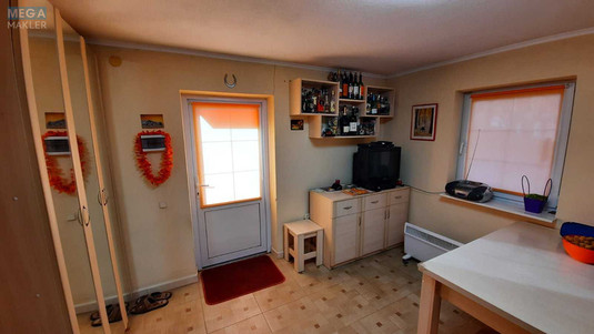 Продаж дома, 2&nbsp;поверху, 42&nbsp;кв.м, 2&nbsp;кімнати, ділянка 6&nbsp;соток, <a class="location-link" href="/kiev/" title="Недвижимость Київ">Київ</a>, <a class="location-link" href="/kiev/svyatoshinskij/" title="Недвижимость Святошинський район">Святошинський р-н</a>, Академика Палладина просп. (изображение 3)