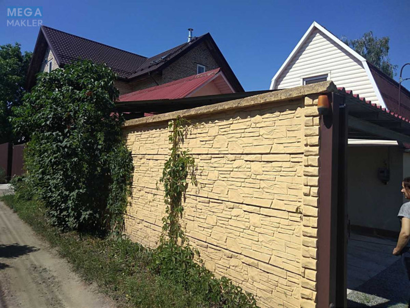 Продаж дома, 2&nbsp;поверху, 42&nbsp;кв.м, 2&nbsp;кімнати, ділянка 6&nbsp;соток, <a class="location-link" href="/kiev/" title="Недвижимость Київ">Київ</a>, <a class="location-link" href="/kiev/svyatoshinskij/" title="Недвижимость Святошинський район">Святошинський р-н</a>, Академика Палладина просп. (изображение 9)