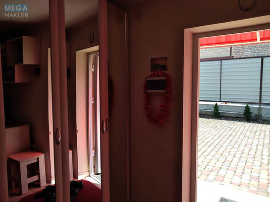 Продаж дома, 2&nbsp;поверху, 42&nbsp;кв.м, 2&nbsp;кімнати, ділянка 6&nbsp;соток, <a class="location-link" href="/kiev/" title="Недвижимость Київ">Київ</a>, <a class="location-link" href="/kiev/svyatoshinskij/" title="Недвижимость Святошинський район">Святошинський р-н</a>, Академика Палладина просп. (изображение 14)