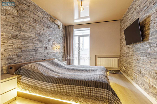 Продаж 3 кімнатної квартири (98/53/17), 3 пов. 10 пов. будинку, <a class="location-link" href="/sofievskaya-borshagovka/" title="Недвижимость Софіївська Борщагівка">Софіївська Борщагівка</a>, Боголюбова вул., 21 (изображение 3)