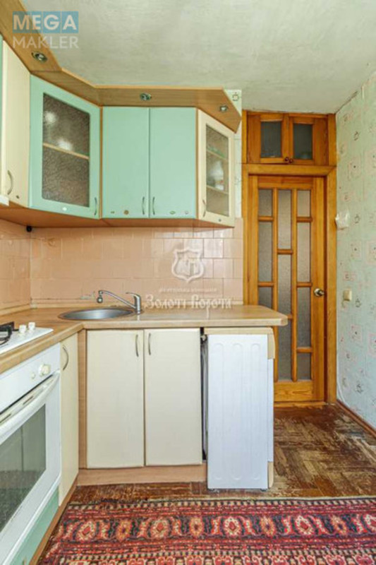 Продаж 2 кімнатної квартири (46/30,5/6), 1 пов. 5 пов. будинку, <a class="location-link" href="/kiev/" title="Недвижимость Київ">Київ</a>, <a class="location-link" href="/kiev/solomenskij/" title="Недвижимость Солом'янський район">Солом'янський р-н</a>, Михайла Донця вул., 2-Б (изображение 11)