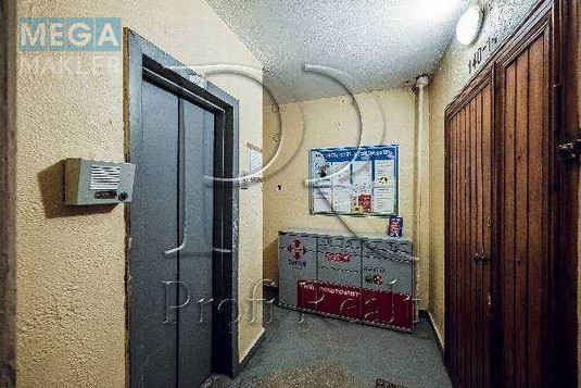 Продаж 2 кімнатної квартири (90/42/15), 5 пов. 10 пов. будинку, <a class="location-link" href="/kiev/" title="Недвижимость Київ">Київ</a>, <a class="location-link" href="/kiev/darnickij/" title="Недвижимость Дарницький район">Дарницький р-н</a>, Гмирі Бориса вулиця, 15 (изображение 17)