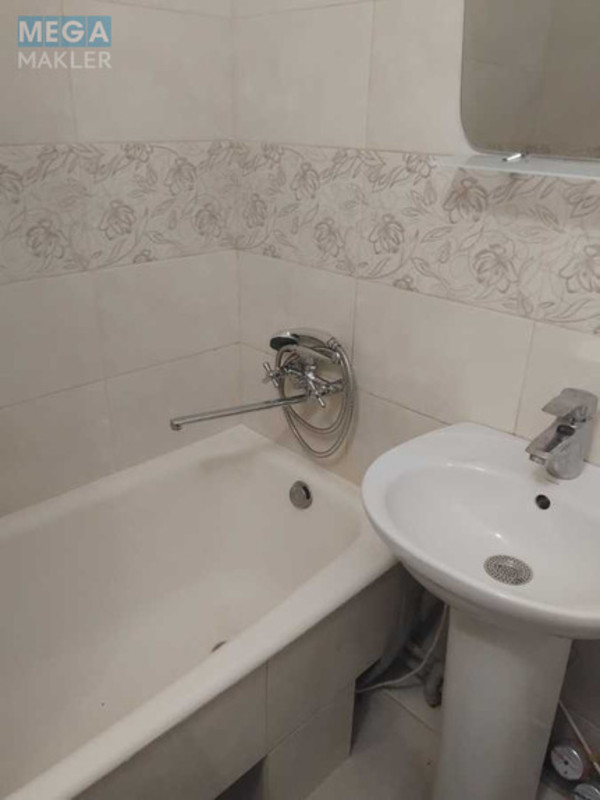 Оренда 2 кімнатної квартири, <a class="location-link" href="/kiev/" title="Недвижимость Київ">Київ</a>, <a class="location-link" href="/kiev/solomenskij/" title="Недвижимость Солом'янський район">Солом'янський р-н</a>, Миколи Василенка вул., 23А (изображение 6)