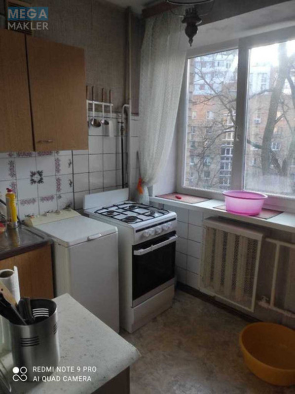 Оренда 3 кімнатної квартири, <a class="location-link" href="/kiev/" title="Недвижимость Київ">Київ</a>, <a class="location-link" href="/kiev/pecherskij/" title="Недвижимость Печерський район">Печерський р-н</a>, Саперне Поле вул., 26 (изображение 19)