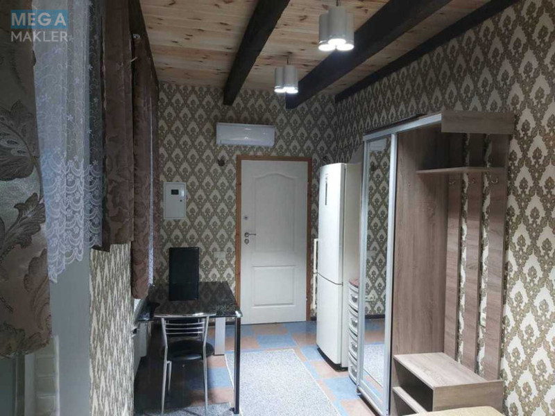 Оренда 4 кімнатні квартири, <a class="location-link" href="/kiev/" title="Недвижимость Київ">Київ</a>, <a class="location-link" href="/kiev/goloseevskij/" title="Недвижимость Голосіївський район">Голосіївський р-н</a>, Листопадна вул., 2 (изображение 3)