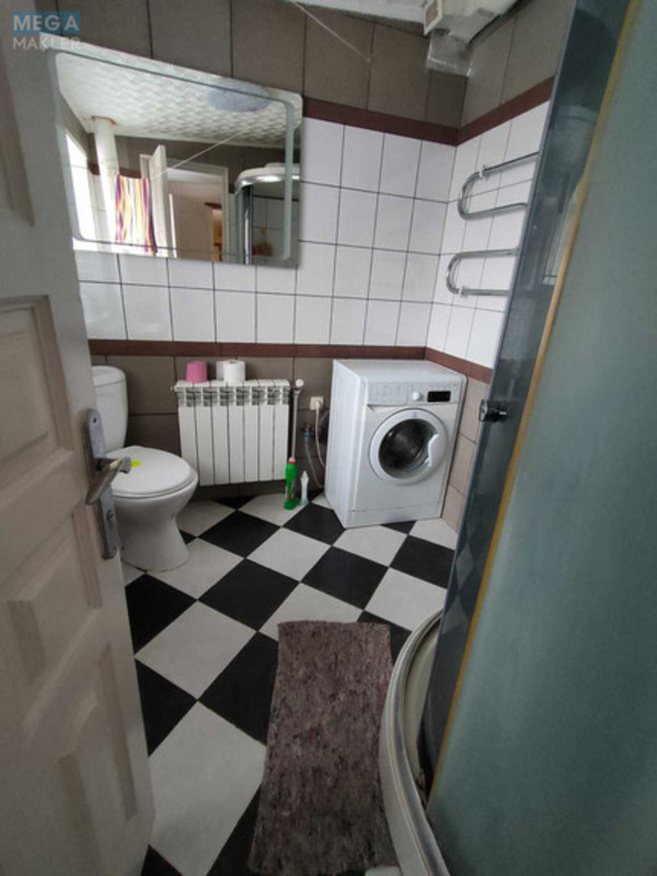 Оренда 4 кімнатні квартири, <a class="location-link" href="/kiev/" title="Недвижимость Київ">Київ</a>, <a class="location-link" href="/kiev/goloseevskij/" title="Недвижимость Голосіївський район">Голосіївський р-н</a>, Листопадна вул., 2 (изображение 18)