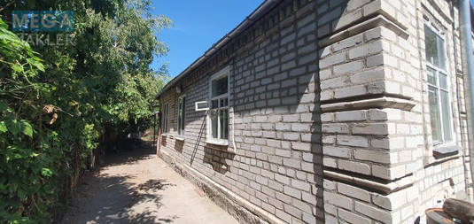 Продаж дома, 1&nbsp; поверх, 73&nbsp;кв.м, 5&nbsp;кімнат, нормальне сост., ділянка 6&nbsp;соток, <a class="location-link" href="/dnepropetrovsk/" title="Недвижимость Дніпра">Дніпро</a>, <a class="location-link" href="/dnepropetrovsk/samarskij/" title="Недвижимость Самарський район">Самарський р-н</a> (изображение 2)