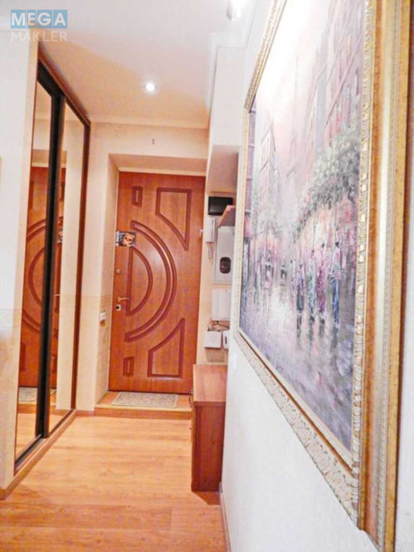 Оренда 2 кімнатної квартири, <a class="location-link" href="/kiev/" title="Недвижимость Київ">Київ</a>, <a class="location-link" href="/kiev/pecherskij/" title="Недвижимость Печерський район">Печерський р-н</a>, Мечникова ул., 16 (изображение 7)