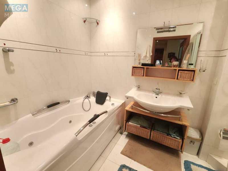 Оренда 2 кімнатної квартири, <a class="location-link" href="/kiev/" title="Недвижимость Київ">Київ</a>, <a class="location-link" href="/kiev/pecherskij/" title="Недвижимость Печерський район">Печерський р-н</a>, Мечникова ул., 16 (изображение 13)