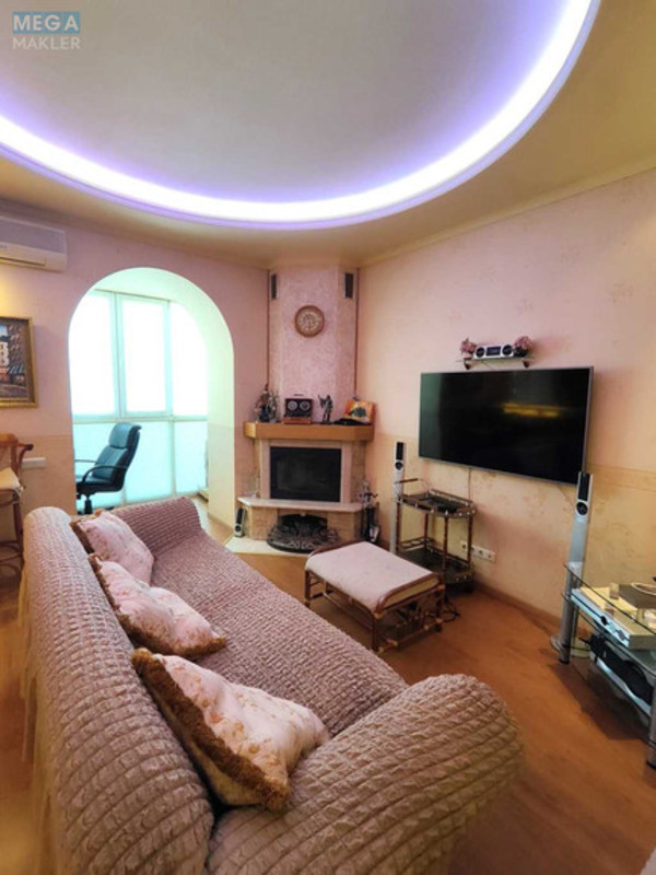 Оренда 2 кімнатної квартири, <a class="location-link" href="/kiev/" title="Недвижимость Київ">Київ</a>, <a class="location-link" href="/kiev/pecherskij/" title="Недвижимость Печерський район">Печерський р-н</a>, Мечникова ул., 16 (изображение 19)