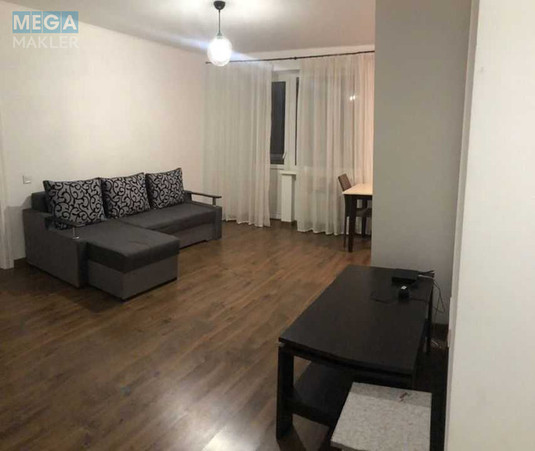 Оренда 2 кімнатної квартири, <a class="location-link" href="/kiev/" title="Недвижимость Київ">Київ</a>, <a class="location-link" href="/kiev/solomenskij/" title="Недвижимость Солом'янський район">Солом'янський р-н</a>, Воздухофлотский просп., 74 (изображение 3)