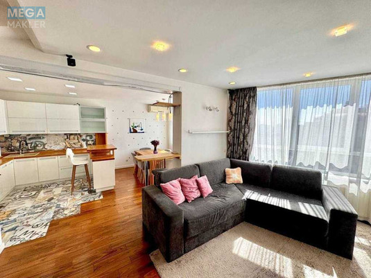 Оренда 3 кімнатної квартири, <a class="location-link" href="/kiev/" title="Недвижимость Київ">Київ</a>, <a class="location-link" href="/kiev/darnickij/" title="Недвижимость Дарницький район">Дарницький р-н</a>, Урловская ул., 40 (изображение 4)