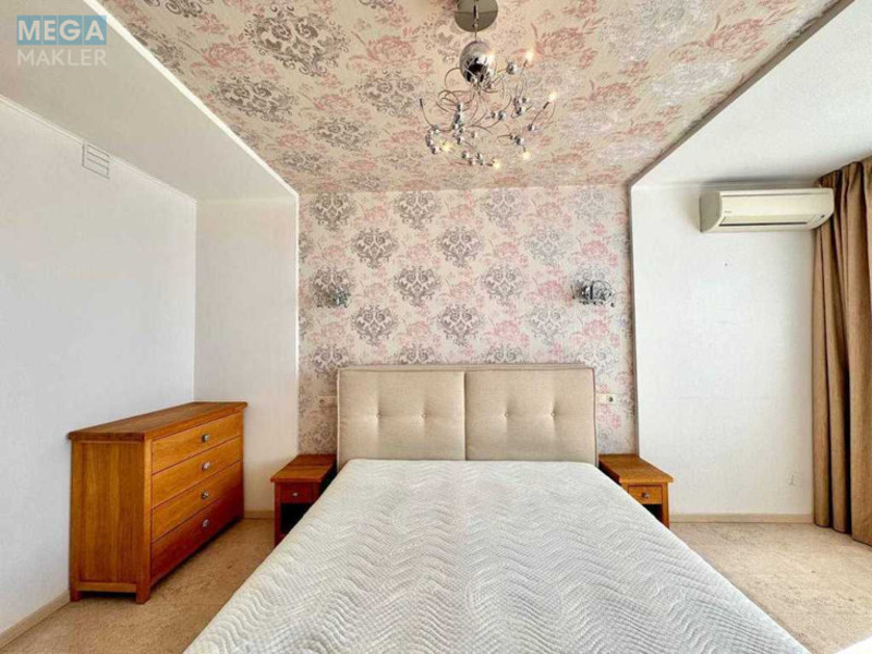 Оренда 3 кімнатної квартири, <a class="location-link" href="/kiev/" title="Недвижимость Київ">Київ</a>, <a class="location-link" href="/kiev/darnickij/" title="Недвижимость Дарницький район">Дарницький р-н</a>, Урловская ул., 40 (изображение 15)