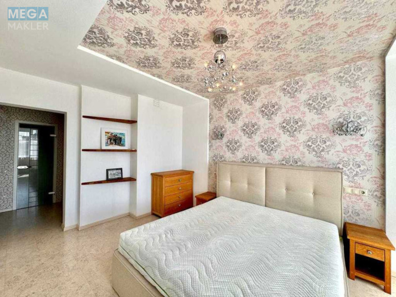 Оренда 3 кімнатної квартири, <a class="location-link" href="/kiev/" title="Недвижимость Київ">Київ</a>, <a class="location-link" href="/kiev/darnickij/" title="Недвижимость Дарницький район">Дарницький р-н</a>, Урловская ул., 40 (изображение 16)