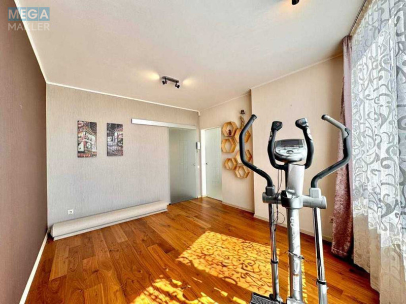 Оренда 3 кімнатної квартири, <a class="location-link" href="/kiev/" title="Недвижимость Київ">Київ</a>, <a class="location-link" href="/kiev/darnickij/" title="Недвижимость Дарницький район">Дарницький р-н</a>, Урловская ул., 40 (изображение 23)