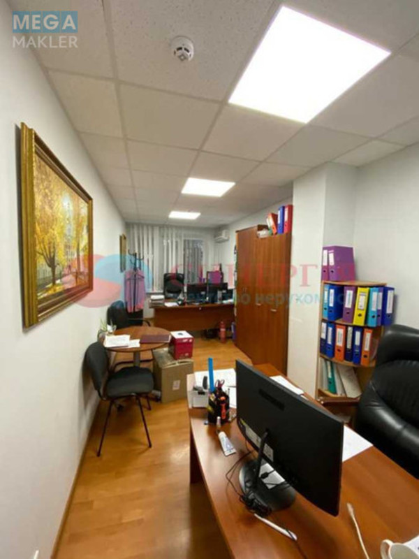 Оренда комерційної нерухомості, 360&nbsp;кв.м, под офис, <a class="location-link" href="/kiev/" title="Недвижимость Київ">Київ</a>, <a class="location-link" href="/kiev/pecherskij/" title="Недвижимость Печерський район">Печерський р-н</a>, Костя Гордієнка пров., 2а (изображение 10)