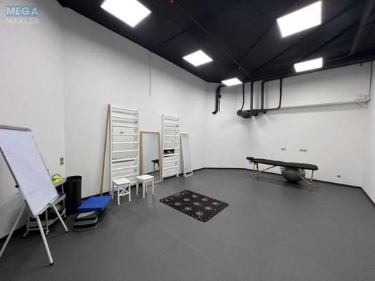 Продаж комерційної нерухомості, 153,40&nbsp;кв.м, под офис, <a class="location-link" href="/kiev/" title="Недвижимость Київ">Київ</a>, <a class="location-link" href="/kiev/solomenskij/" title="Недвижимость Солом'янський район">Солом'янський р-н</a>, Кудряшова ул., 18А (изображение 8)