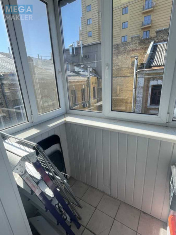 Оренда 1 кімнатної квартири, <a class="location-link" href="/kiev/" title="Недвижимость Київ">Київ</a>, <a class="location-link" href="/kiev/podolskij/" title="Недвижимость Подільський район">Подільський р-н</a>, Нижній Вал вул., 33 (изображение 8)