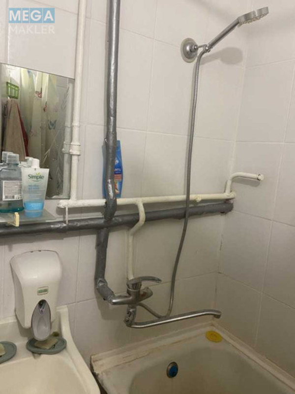 Оренда кімнати (підселення), <a class="location-link" href="/kiev/" title="Недвижимость Київ">Київ</a>, <a class="location-link" href="/kiev/dneprovskij/" title="Недвижимость Дніпровський район">Дніпровський р-н</a>, Юності вул., 9 (изображение 4)