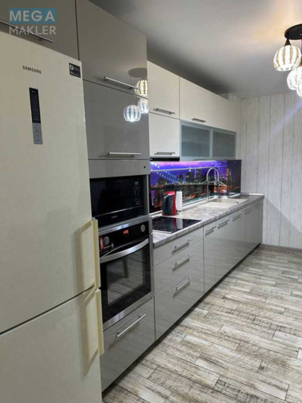 Продаж 3 кімнатної квартири (88/48/22), 6 пов. 16 пов. будинку, <a class="location-link" href="/kiev/" title="Недвижимость Київ">Київ</a>, <a class="location-link" href="/kiev/darnickij/" title="Недвижимость Дарницький район">Дарницький р-н</a>, Петра Григоренко просп., 33/44 (изображение 4)