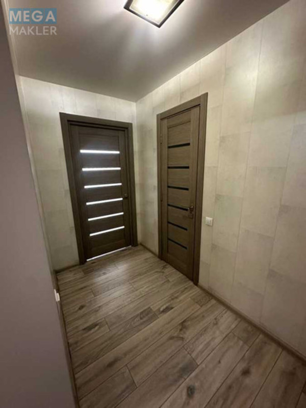 Продаж 3 кімнатної квартири (88/48/22), 6 пов. 16 пов. будинку, <a class="location-link" href="/kiev/" title="Недвижимость Київ">Київ</a>, <a class="location-link" href="/kiev/darnickij/" title="Недвижимость Дарницький район">Дарницький р-н</a>, Петра Григоренко просп., 33/44 (изображение 9)