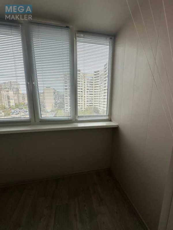 Продаж 3 кімнатної квартири (88/48/22), 6 пов. 16 пов. будинку, <a class="location-link" href="/kiev/" title="Недвижимость Київ">Київ</a>, <a class="location-link" href="/kiev/darnickij/" title="Недвижимость Дарницький район">Дарницький р-н</a>, Петра Григоренко просп., 33/44 (изображение 15)