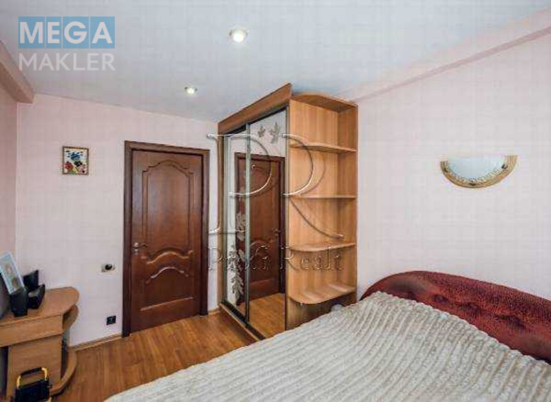 Продаж 3 кімнатної квартири (49/38/7), 5 пов. 5 пов. будинку, <a class="location-link" href="/kiev/" title="Недвижимость Київ">Київ</a>, <a class="location-link" href="/kiev/dneprovskij/" title="Недвижимость Дніпровський район">Дніпровський р-н</a>, Вифлеємська вулиця, 12 (изображение 3)