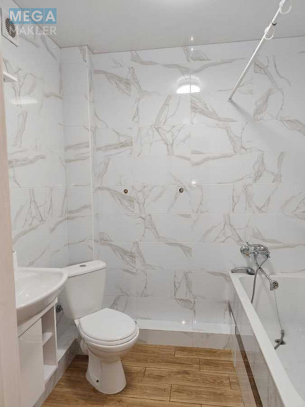 Продаж 3 кімнатної квартири (120/78/17), 9 пов. 11 пов. будинку, <a class="location-link" href="/sofievskaya-borshagovka/" title="Недвижимость Софіївська Борщагівка">Софіївська Борщагівка</a>, Миру, 50 (изображение 11)